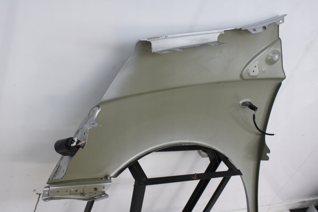 Citroen jumpy 2 expert scudo 07r- крыло  правый  перед передний ezr ezrc Оригинал