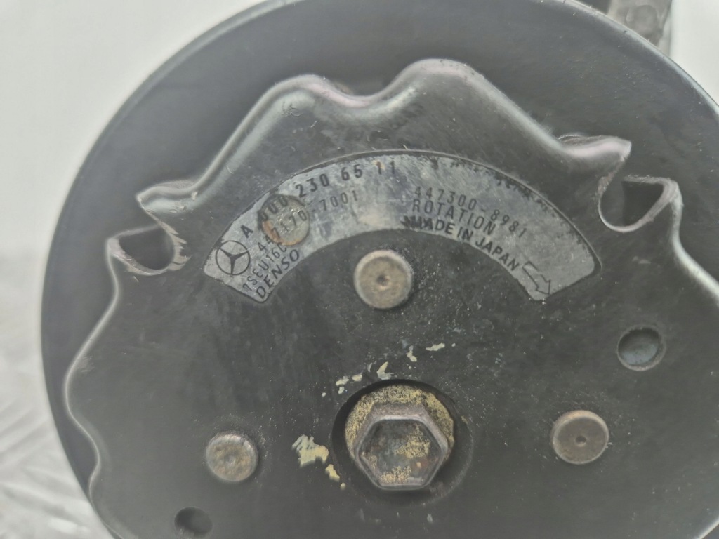 Mercedes s350 w221 компрессор кондиционера a0002306511 m272 Недорого