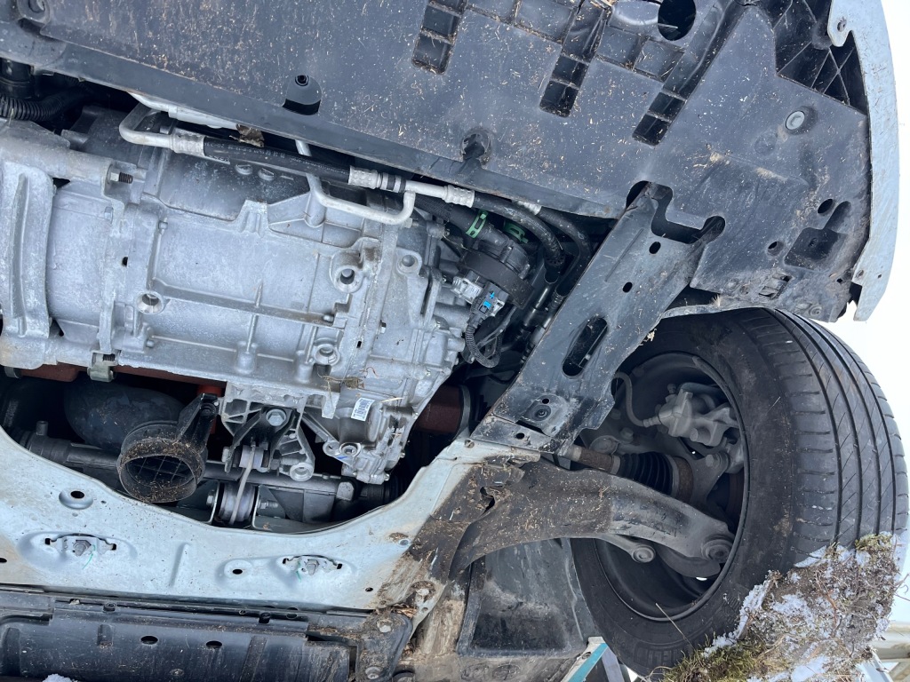 Renault zoe ii lift 2022 поворотный кулак Цена