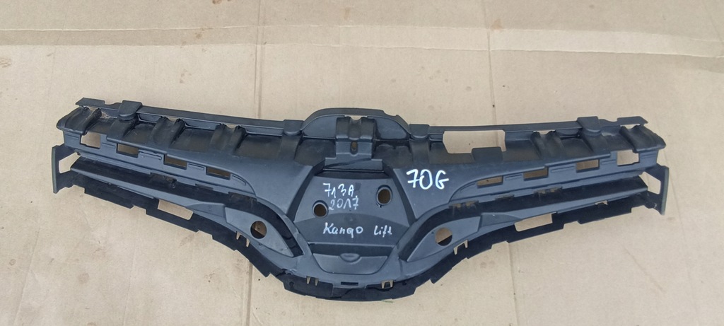 фото №1, Решётка радиатора решётка радиатора kangoo ii 2 lift 12- 623101381r