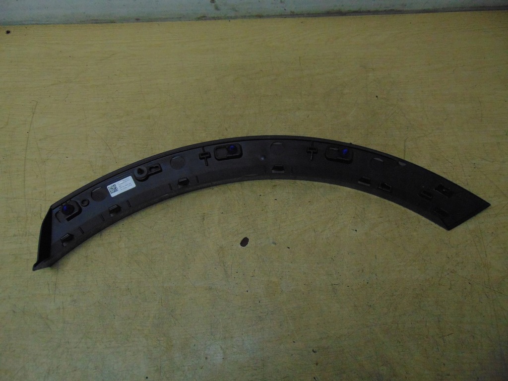 фото №8, Накладка крила права задня audi e-tron 4ke853026e