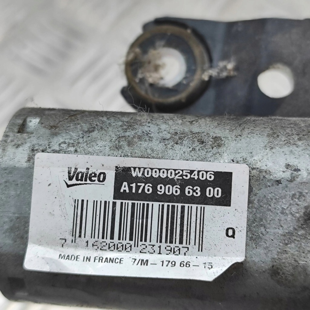 фото №10, Mercedes-benz a w176 2015 моторчик двірники скло задній