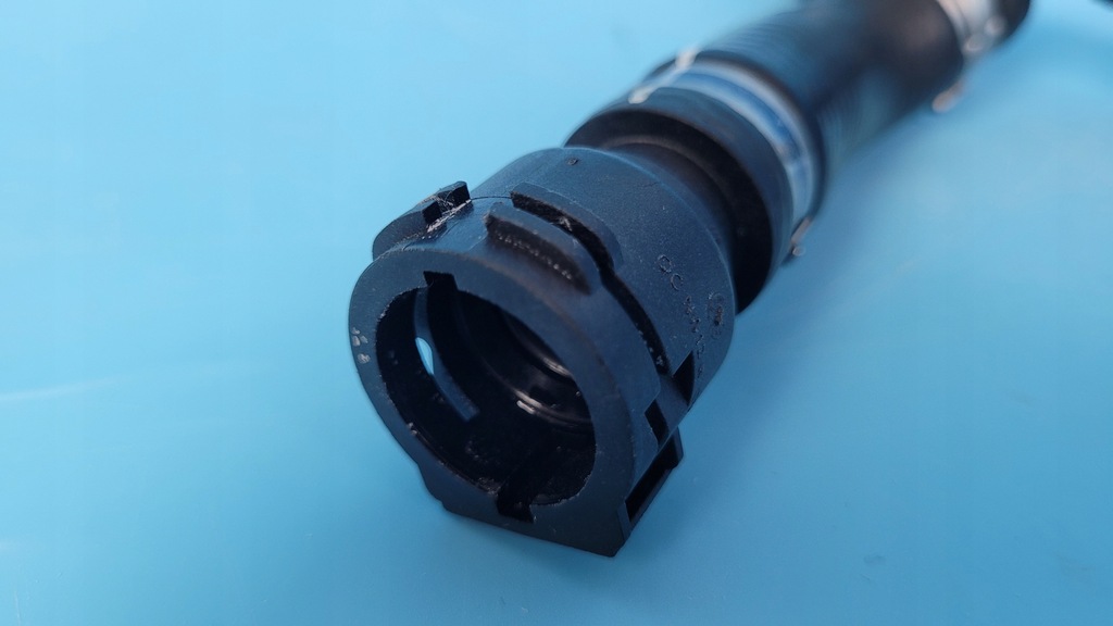 фото №6, Mercedes w206 c220 23r тройник wąż wody