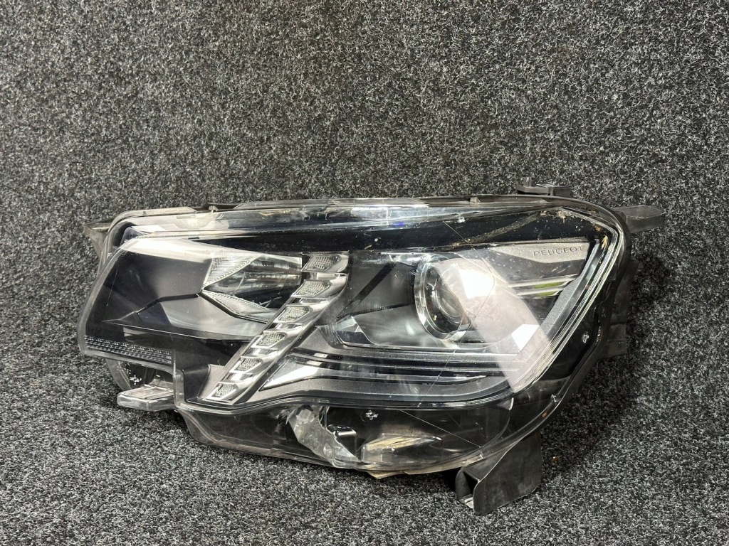 фото №3, Peugeot rifter лампа левая перед передняя h7 линза + led 9816827280