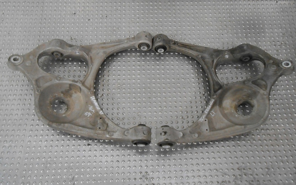 фото №1, Dodge durango iii 3.6i 2016 рычаг задняя