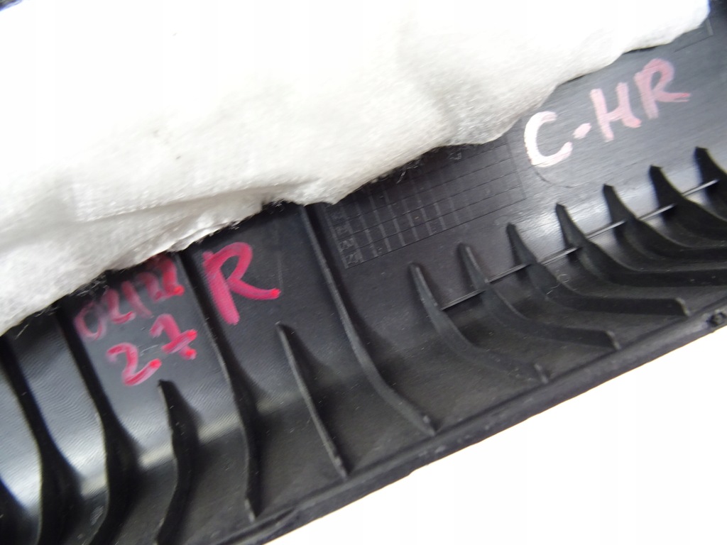 фото №13, Chr c-hr накладка стойка jbl динамик правая 62210-f40202016-