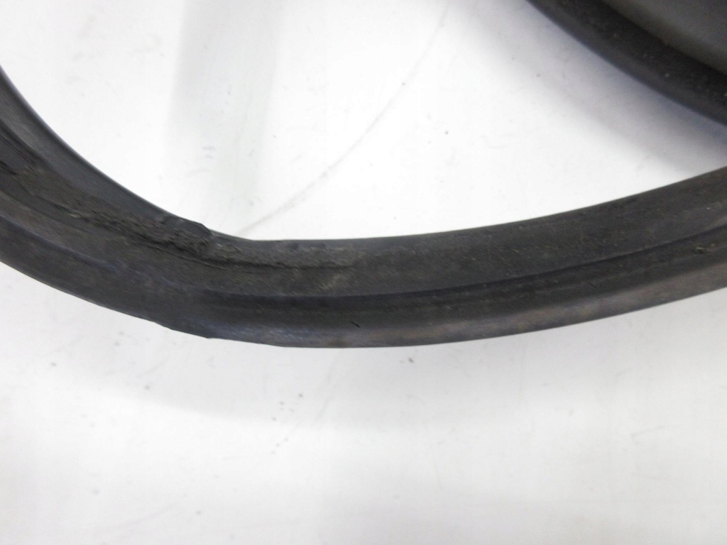 фото №4, Honda civic vii 5d hb 1.4 16v 90 km прокладка двері перед задня лівий правий