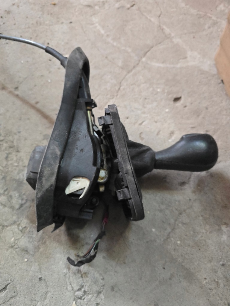 фото №1, Домкрат передач автоматическая коробка передач bmw 3 e90 7515261-04