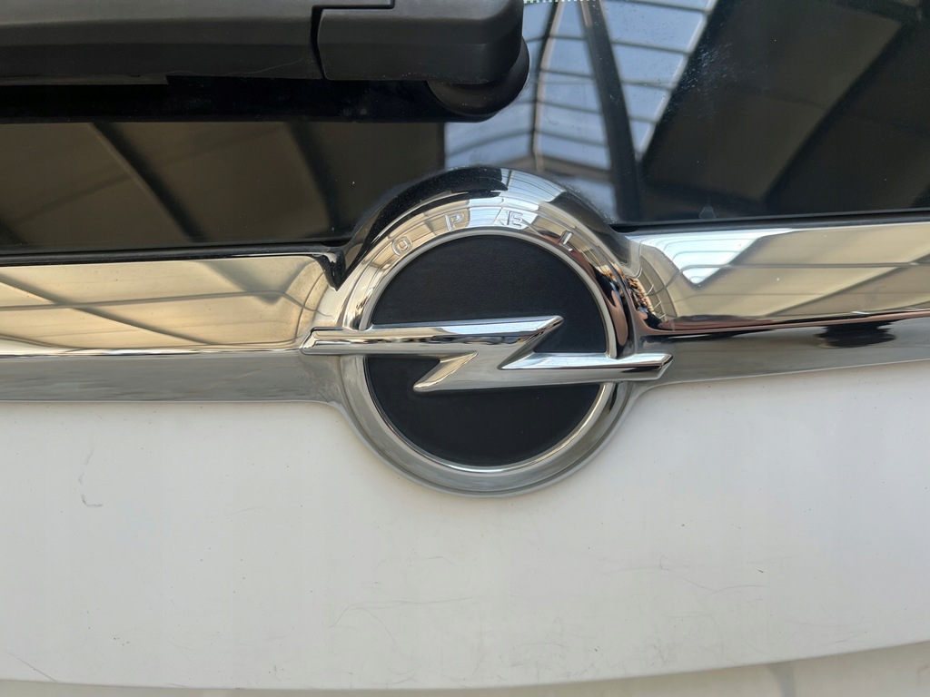 фото №9, Крышка багажника багажника opel zafira c камера