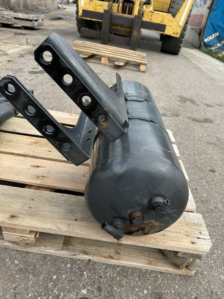 фото №4, Бак баллон воздуха mercedes actros mp 4