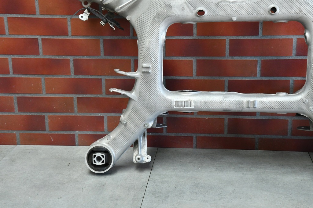 фото №5, Подрамник подрамник подрамник подрамник балка задняя задняя bmw 5 g60 8831012