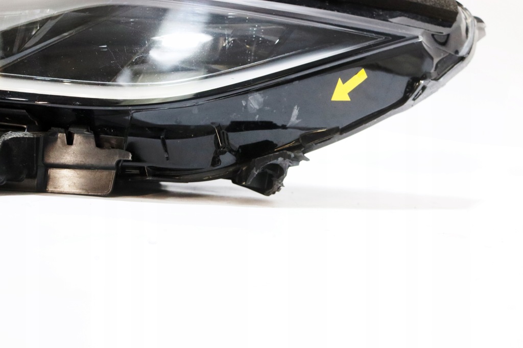 Tesla model 3 рестайлинг  highland лампа левая перед full led 1760888-00-e j-3574 Цена