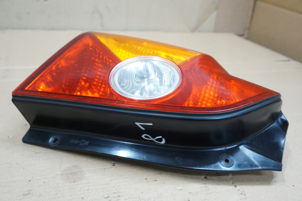 фото №8, Hyundai terracan лампа левый задняя левая задняя w крыло 04r