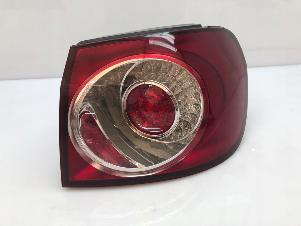 фото №1, Лампа vw golf vi plus правая