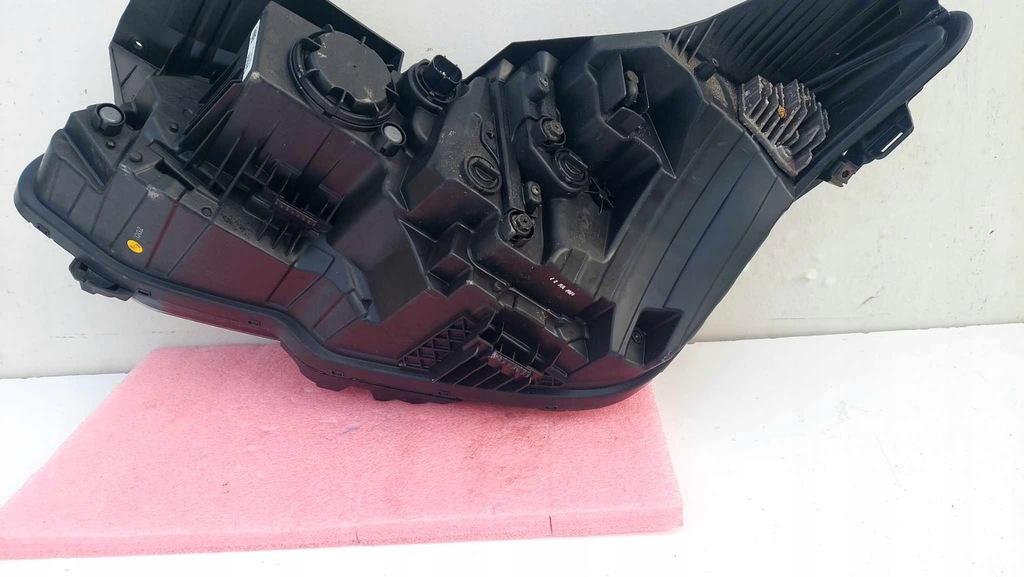 фото №12, Kia ev6 21- лампа права перед передня full led