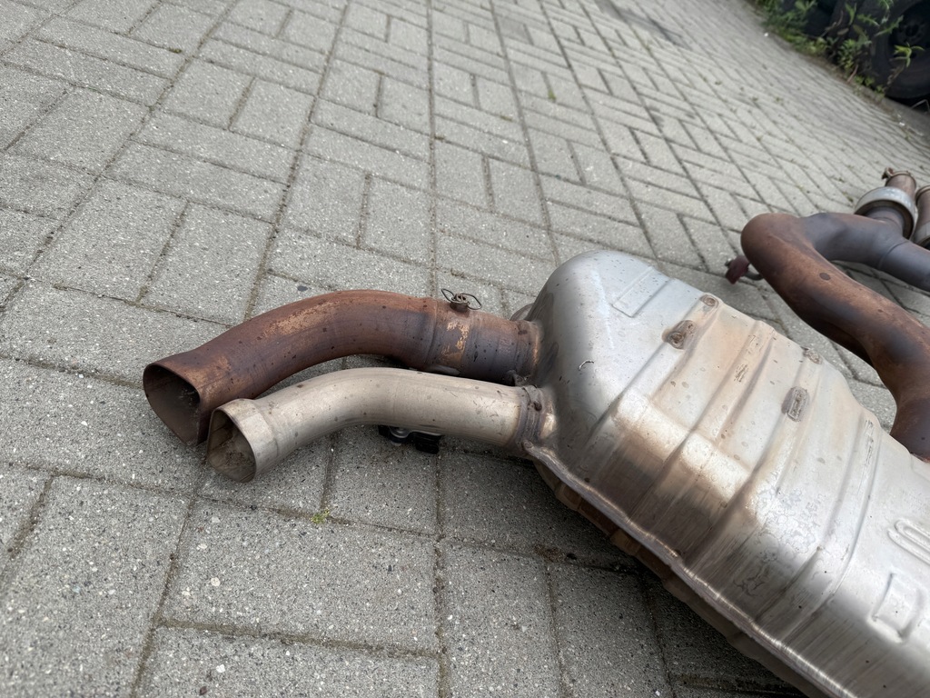 фото №8, Audi rs3 8v0 8v rs вихлоп гасник 8v0253611d