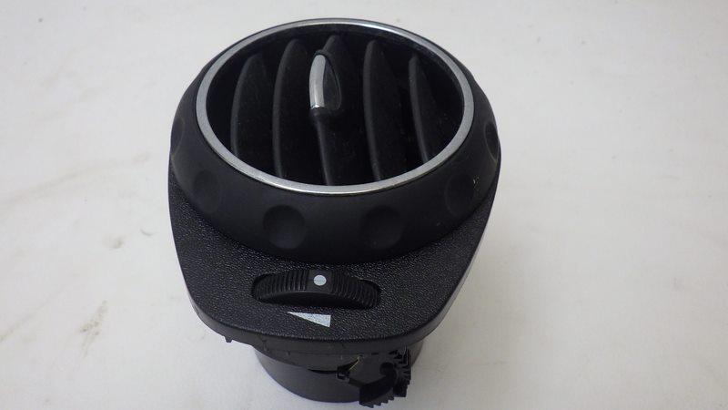 фото №3, Решётка обдув левая alfa romeo 147