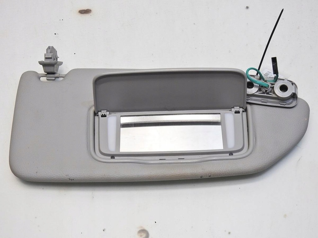 фото №7, Козырёк защита правая volvo v70 ii