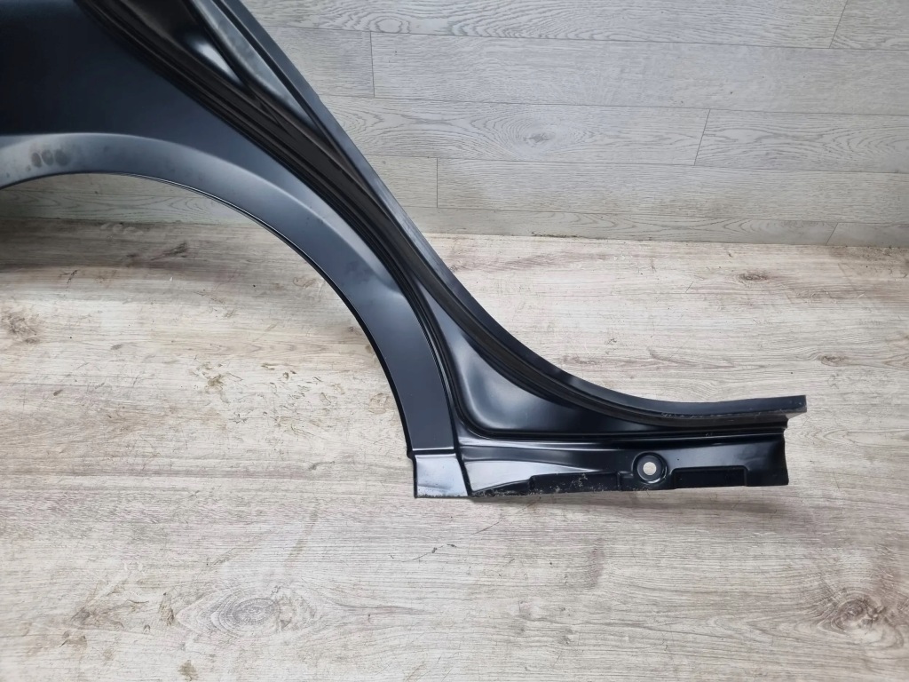 фото №7, Mercedes-benz ml w166 2017 задняя сторона левая наборы запчасти кузовных