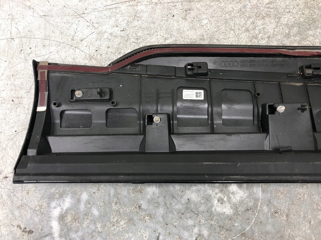 фото №8, Молдинг двері лівий задня audi q7 4m 4m0853969g