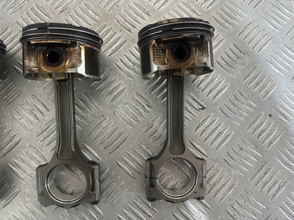 фото №4, Nissan note ii e12 1.2 hr12 поршень шатун 61tyś km!!