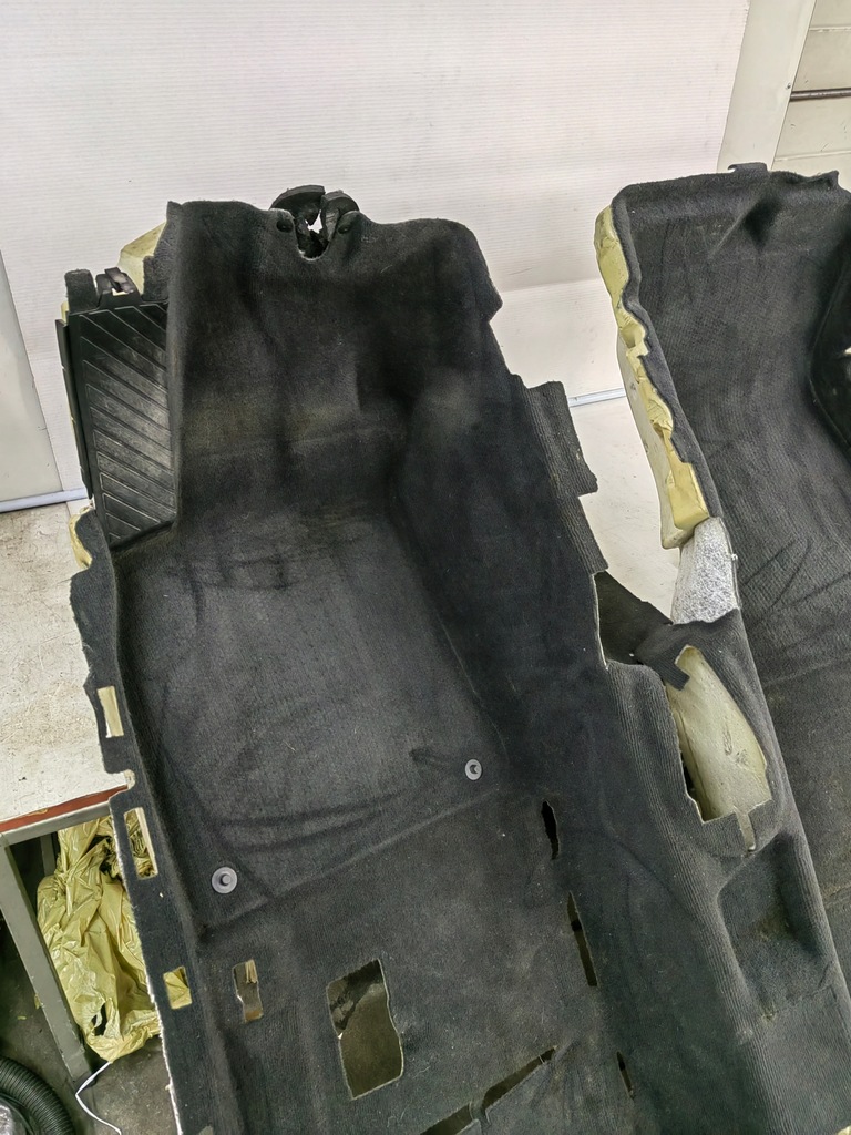 фото №6, Audi a5 8t coupe коврик обшивка