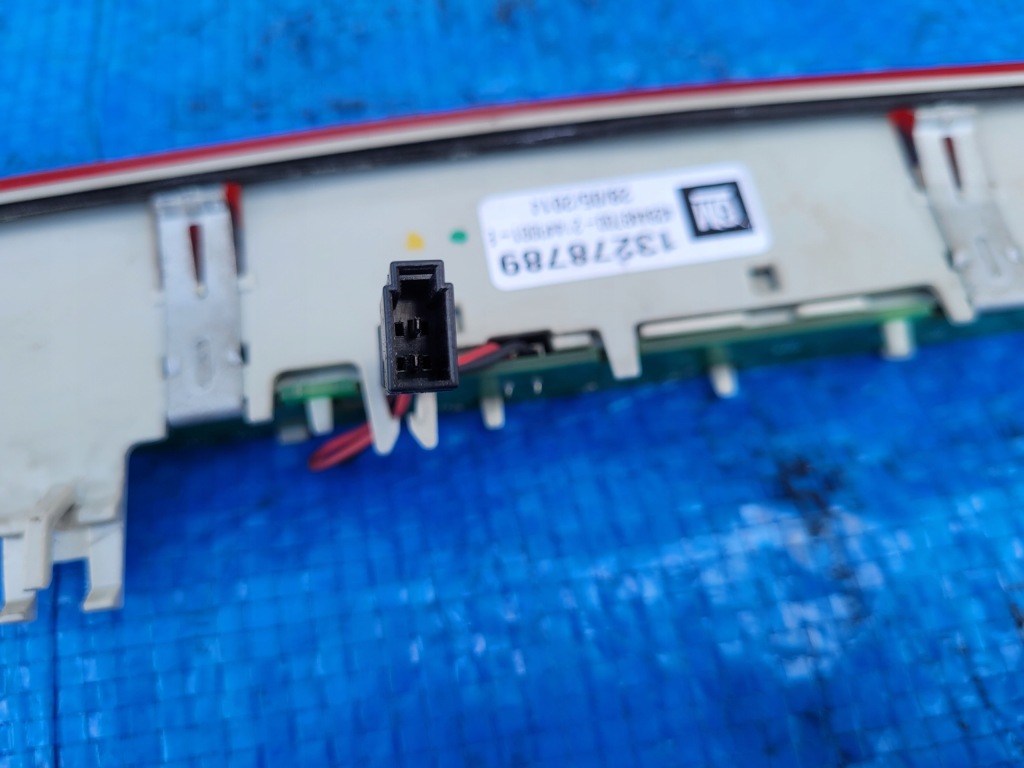 Opel-części zafira c ліхтар стоп кришки задні задні led 13278789 Ціна