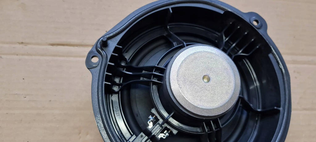 фото №11, A6 c8 4k динамік двері лівий правий задня 4k9035411 a7 4k