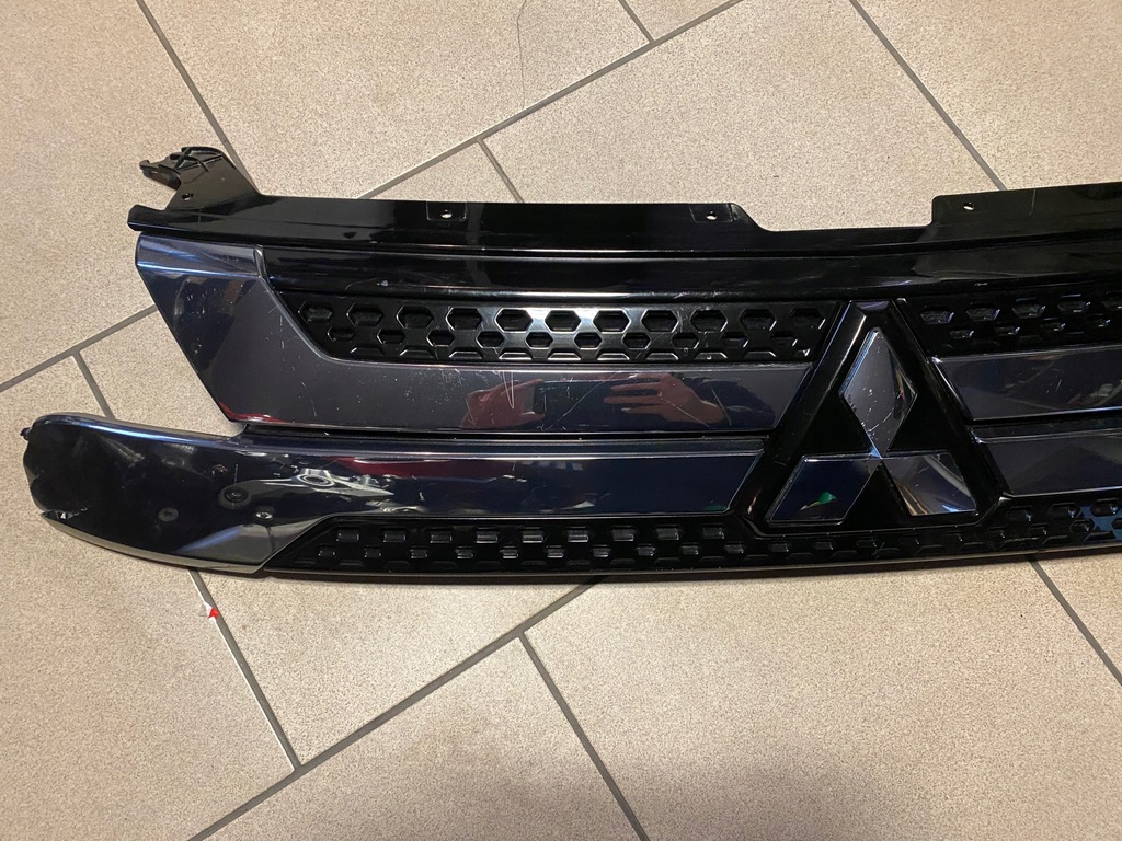 фото №1, Mitsubishi outlander решётка радиатора перед 2019-