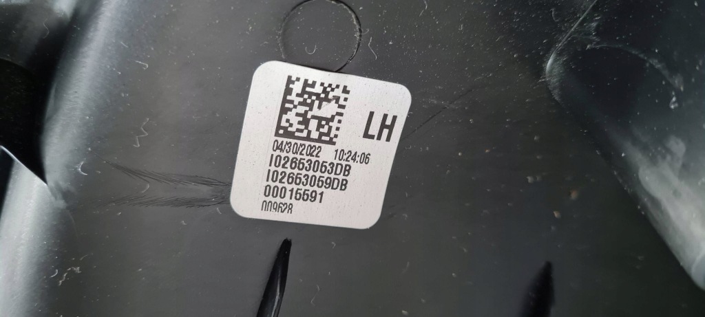 Jeep grand cherokee wl 2022 обшивка оббивка багажника лівий задній короткий Оригінал