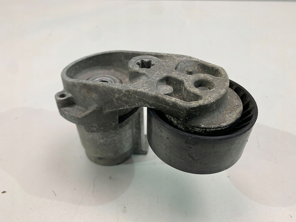 фото №1, Bmw x6 f16 8604266 натяжитель ремень генератора