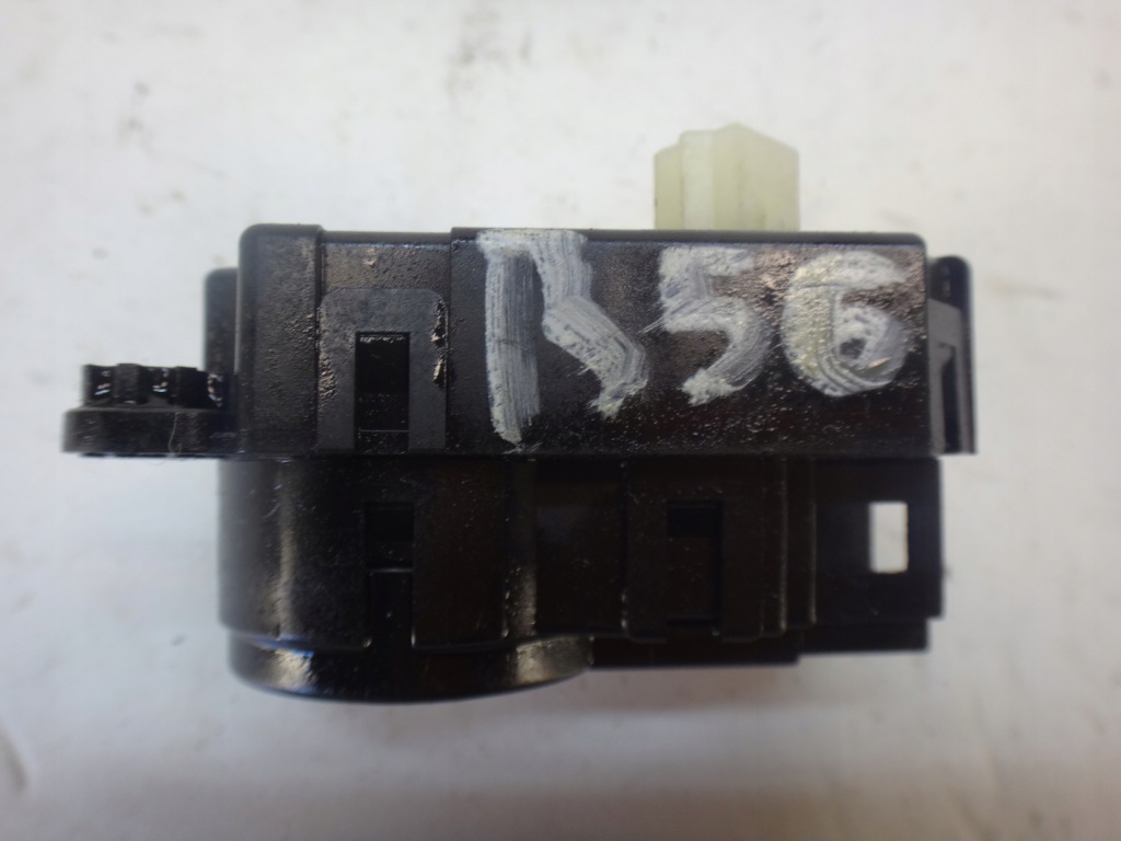 Моторчик отопителя mini r55 r56 r57 r58 r59 r60 r61 Доставка