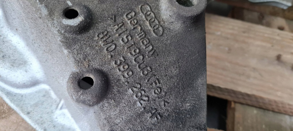 Rs5 8w рестайлинг  s5 кронштейн кронштейн кронштейн коробки 2.9 tfsi 8w0399262af rs4 s4 b9 Недорого