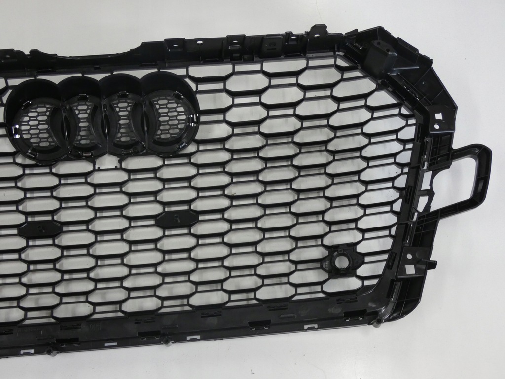 фото №6, Решётка радиатора, решётка радиатора audi rs-4 8w przed lift