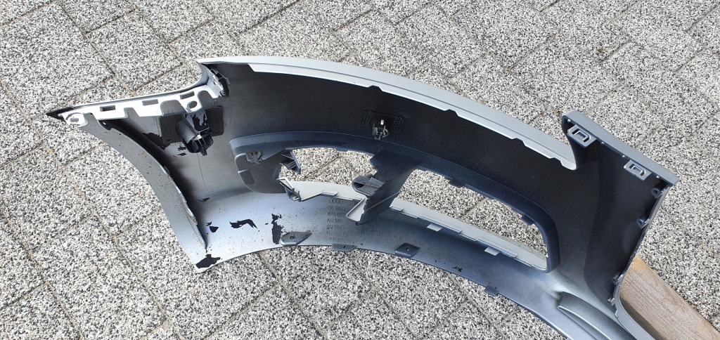 Audi a3 8p0 рестайлинг  09- бампер перед 6xpdc c075 Недорого