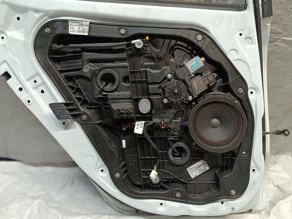 фото №13, Kia ceed ii 2 дверь левая задняя задние kombi