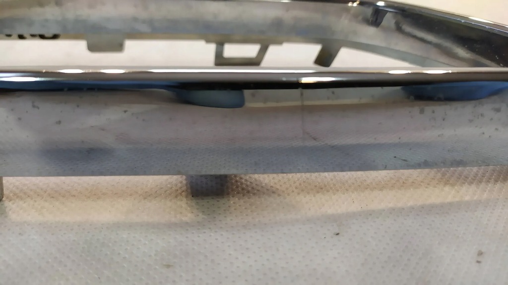 фото №11, Рамка правий хром вихлоп mercedes w206