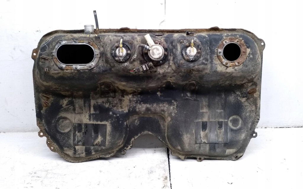 фото №1, Subaru forester sf 2000 бак пального