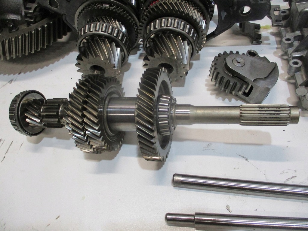 фото №6, Коробка передач передач середина jeep compass 1,4 c63563537