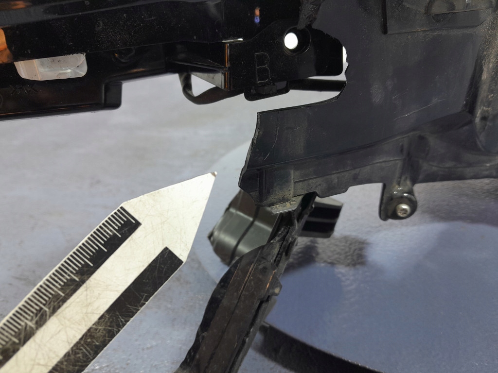 Lexus ux 250h фара левый ксенон eu с Разборки