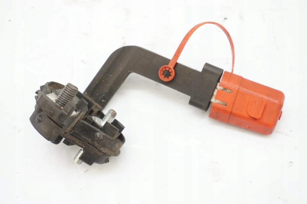 фото №1, Роз'єм plus клема bmw 3 e90 e91