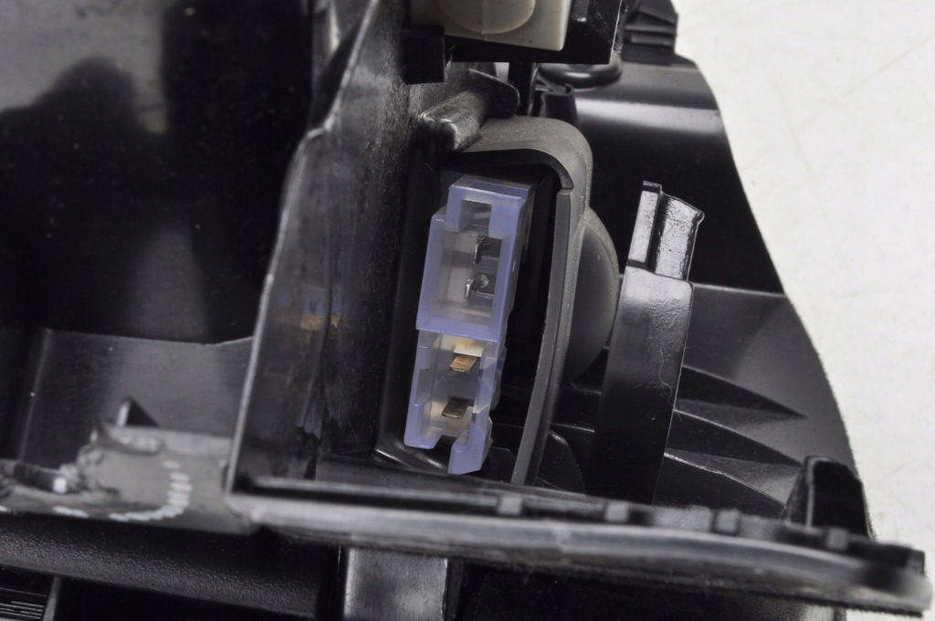 фото №8, Mercedes slk r171 w171 lift бардачок пасажира europa a1716804787