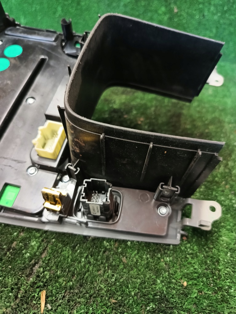 фото №7, Opel ampera volt панель управление радио кондиционера 22813952