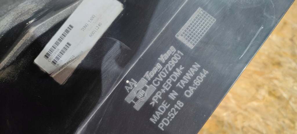 Кронштейн каркас решітка chevrolet silverado 2014-2019 Зі Шроту