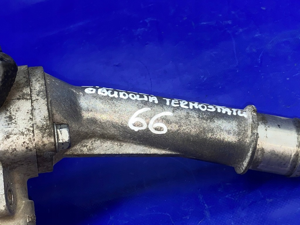 фото №8, Корпус термостат термостат трубка патрубок hyundai h350 2.5crdi d4cb euro 6