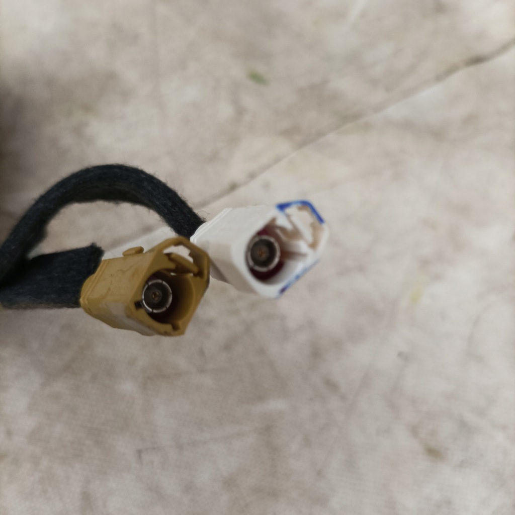 фото №10, Jeep compass 17- антена дахова usa p68320426aa