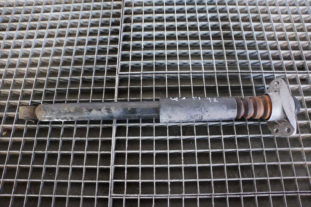 фото №1, Амортизатор правый задняя задний audi q3 8u