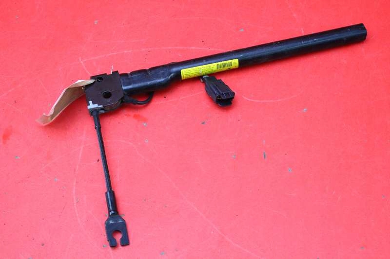 Купить Натяжитель клипса поперечина правая  перед 8200791022 renault clio 3 3 05-09