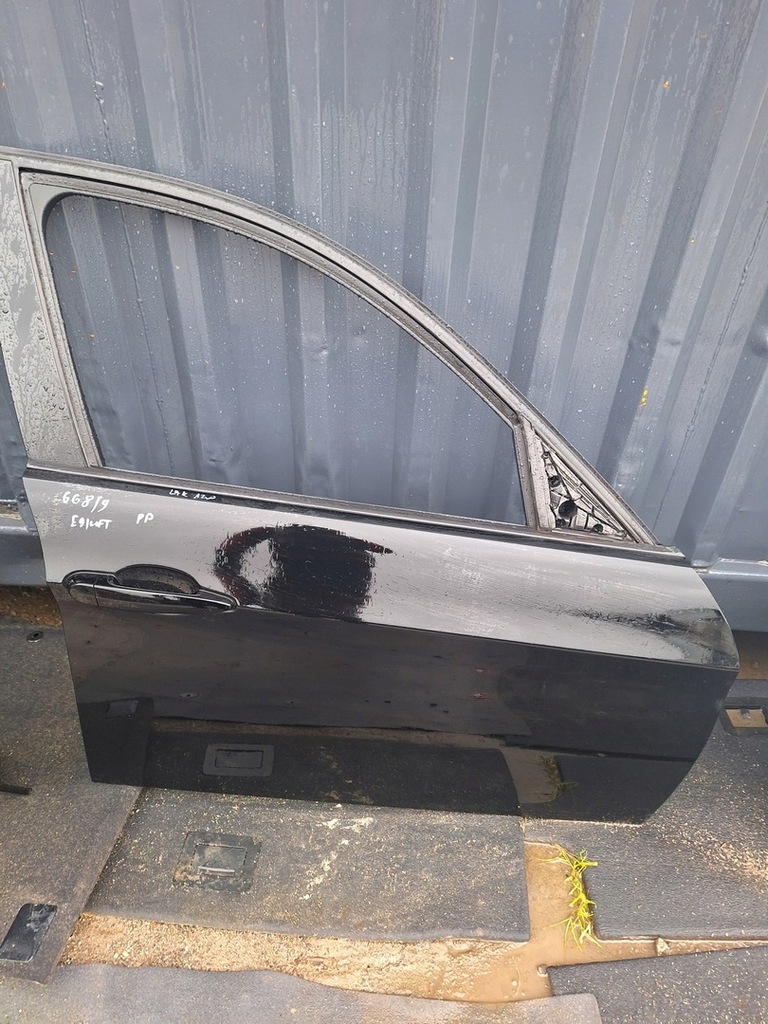 фото №1, Bmw e90 e91 lift дверь правый перед schwarz 2