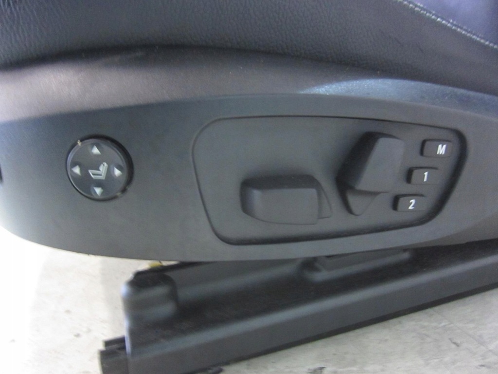 Bmw x3 f25 сидіння заднє сидіння обшивки чорні шкіра електрика europa 52109108575 Оригінал